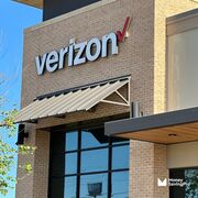 Verizon hikes price of loyal customers